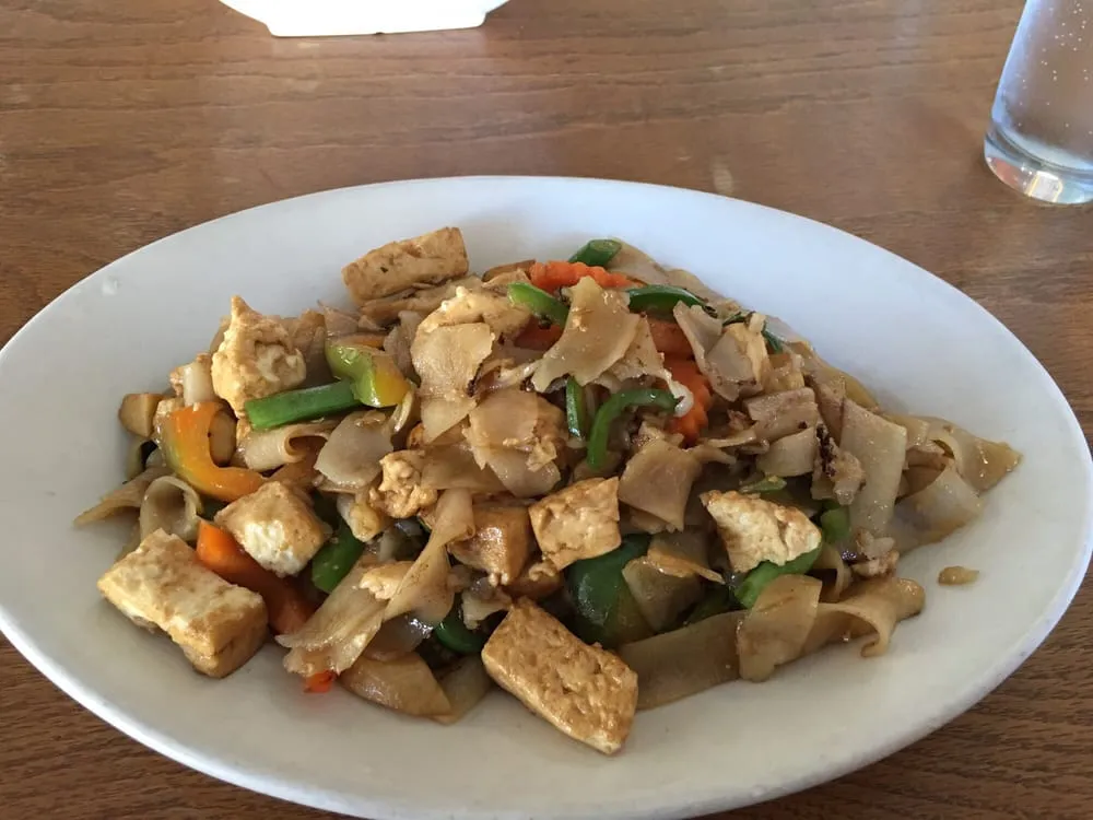 Drunken Noodle with Chicken
